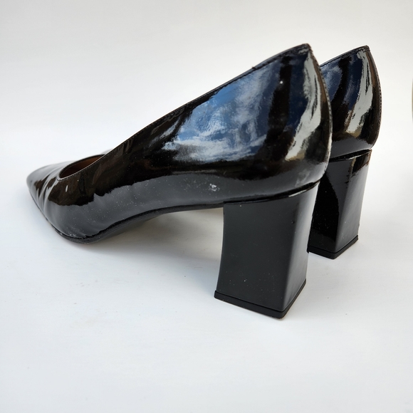 Stuart Weitzman Vintage 00s Black Patent Block Heel - Picture 3 of 11